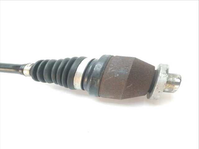 Foto 3ª: Transmision Delantera Izquierda Volkswagen Transporter 2.5 TDI AUT. 130CV FURGONETA (2003)