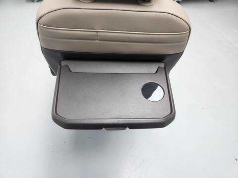 Foto 4ª: Asiento Delantero Derecho Volkswagen Transporter T7 MULTIVAN ST) LIFE EHYBRID [DGEA] (2022)