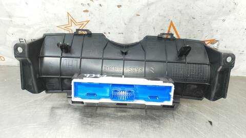 Foto 2ª: Pantalla Multifuncion Toyota Verso ADVANCE 112CV 82KW [N47C16A] (2014)