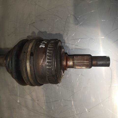 Foto 2ª: Transmision Delantera Izquierda Mercedes Vito 110 CDI 638.094) 102CV 75KW CAJA CERRADA [611980] (2002)