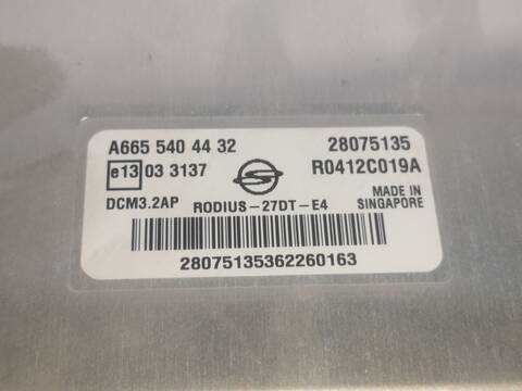 Foto 2ª: Centralita Motor ECU Ssangyong Rodius D27DT (2006)
