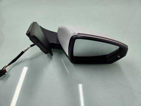 Retrovisor Derecho Volkswagen Polo LIFE 95CV 70KW
