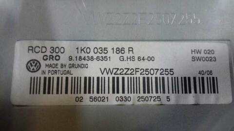 Foto 3ª: Sistema Audio Radio CD Volkswagen Passat ADVANCE 4MOTION 140CV 103KW [BKP] (2006)