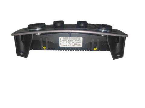 Foto 2ª: Mando Climatizador Mercedes Clase C 160 C 220 CDI 203.708) 150CV (2001)