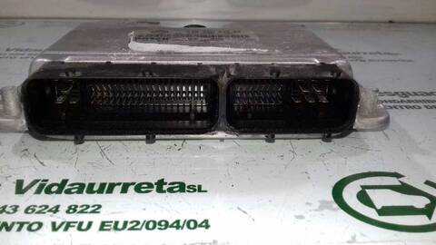 Foto 2ª: Centralita Motor ECU Volkswagen Sharan CONCEPTLINE 116CV 85KW [AUY] (2001)