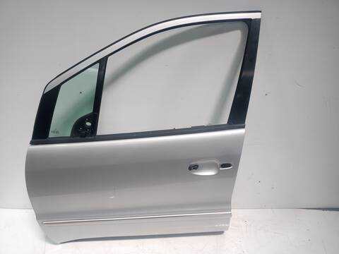Puerta Delantera Izquierda Mercedes Clase A 140 170 CDI 168.009) 95CV 70KW