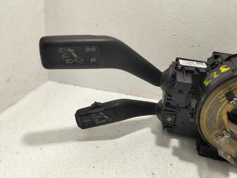 Foto 2ª: Mando Multifuncion Volkswagen Passat EDITION 2 TDI DPF 170CV [BMR] (2005)