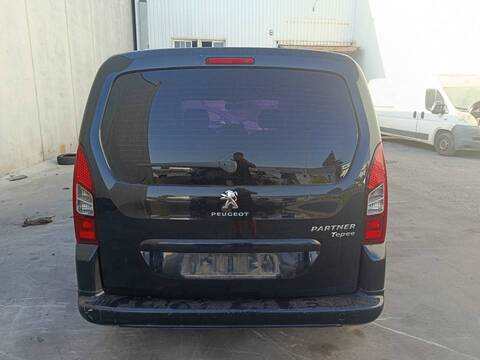 Portón Peugeot Partner 9HP
