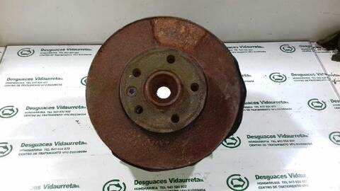 Mangueta Delantera Izquierda Volkswagen Transporter 2.5 TDI 130CV 96KW FURGONETA
