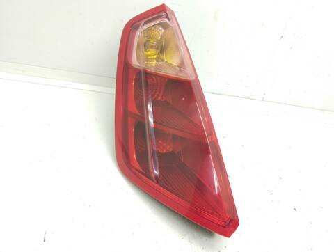Piloto Trasero Izquierdo Fiat Grande Punto 1.3 16V JTD CAT 75CV 55KW