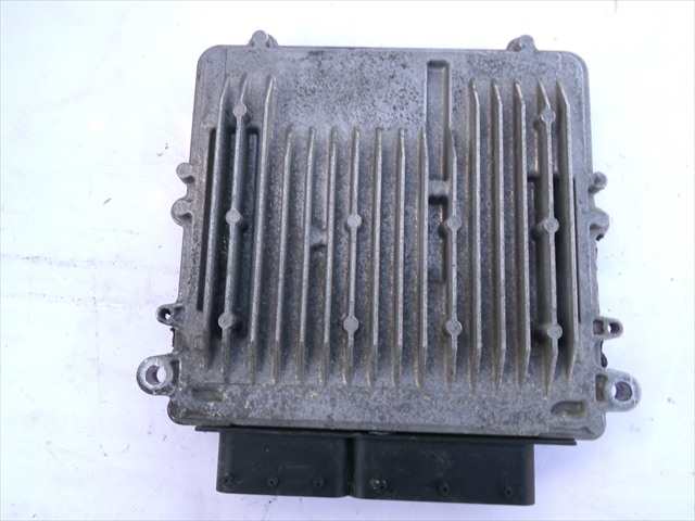 Foto 2ª: Centralita Motor ECU Mercedes Clase A 180 2.0 CDI W169,2004-2012 [640940] (2010)