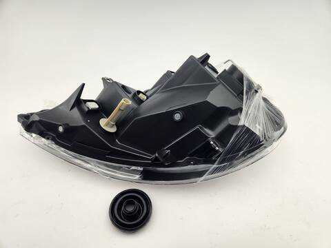 Foto 3ª: Faro Derecho Nissan Primastar KASTEN L1H1 2.9T 90CV 66KW (2006)