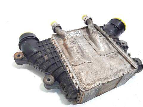 Foto 4ª: Intercooler Land Rover Discovery 2.0 TD4 CAT 150CV 110KW [204DTD] (2015)