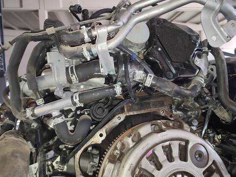 Foto 3ª: Despiece Motor Nissan Navara VERSION INDEFINIDA