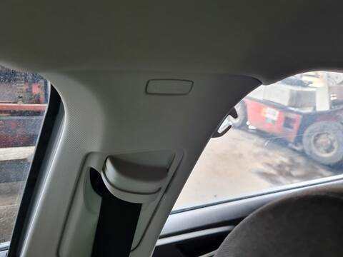 Foto 1ª: Airbag Cortina Delantero Derecho Volkswagen Polo UNITED 95CV 70KW [DLAC] (2021)