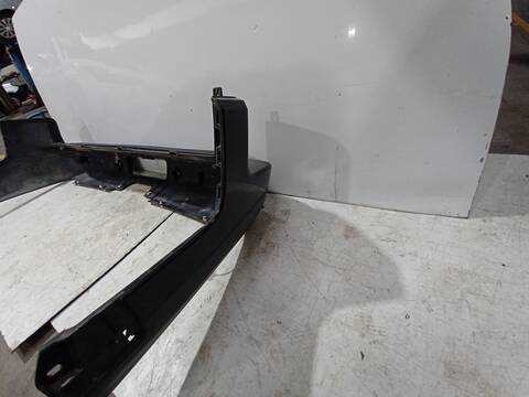 Foto 2ª: Paragolpes Trasero Land Rover Discovery TDV6 HSE 245CV 180KW [306DT] (2010)