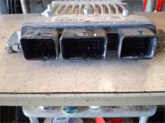 Foto 2ª: Centralita Motor ECU Ford Fiesta 1.4 TDCI [F6JA]