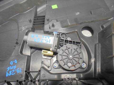 Foto 3ª: Elevalunas Eléctrico Delantero Derecho Ford Fiesta AMBIENTE 68CV 50KW [F6JA] (2002)