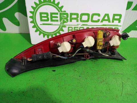 Foto 3ª: Piloto Trasero Derecho Citroen C5 2.0 HDI 109CV [RHZDW10ATED] (2001)