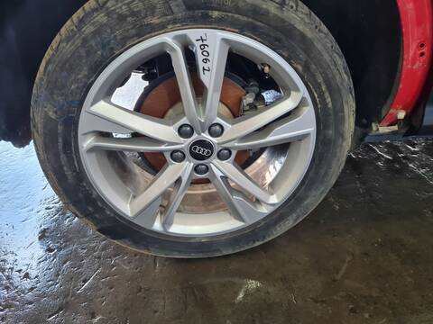 Foto 3ª: Juego LLantas Audi Q3 35 TDI 150CV 110KW [DTSB] (2021)