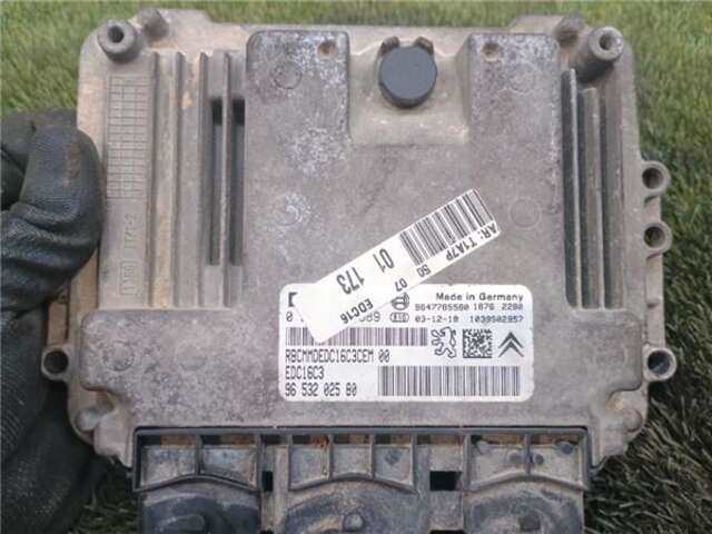 Centralita Motor ECU Peugeot 206 1.4 X-LINE [1.4 LTR. - 50 KW HDI]
