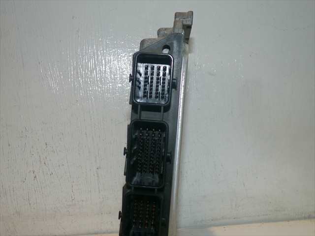 Foto 4ª: Centralita Motor ECU Citroen C4 1.6 HDI 2006-2014 [9HZ] (2007)