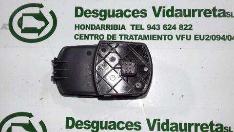 Foto 2ª: Botonera Elevalunas Opel Corsa 1.2 CAT A 12 XER - LDC) 86CV 63KW [A12XER] (2011)