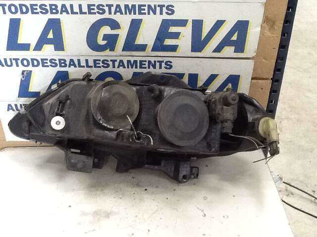 Foto 2ª: Faro Derecho Renault Laguna 1.8 0CV [F4P A7] (2000)