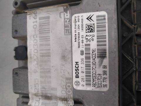 Foto 1ª: Centralita Motor ECU Peugeot 207 CONFORT 68CV 50KW [8HR O 8H01] (2011)
