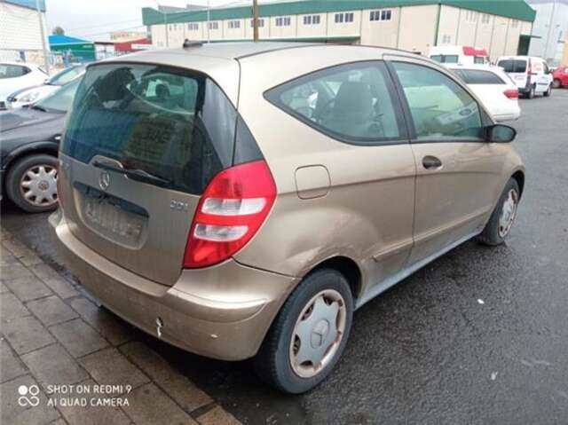 Foto 2ª: Brazo Suspension Delantero Derecho Mercedes Clase A 140 2.0 A 160 CDI (169.006) [2.0 LTR. - 60 KW CDI CAT] [OM 640.942]