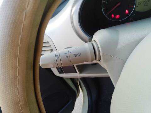 Mando Multifuncion Nissan Micra 25 ANIVERSARIO 80CV 59KW