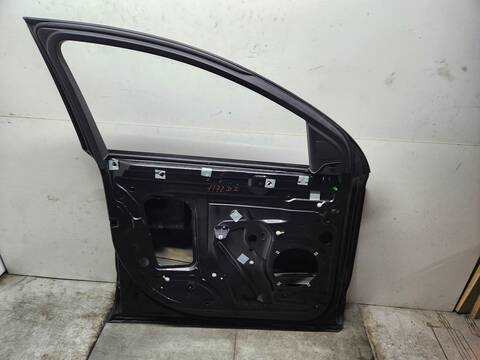 Foto 2ª: Puerta Delantera Izquierda Audi Q7 3.0 TDI 233CV 171KW [BUG] (2006)
