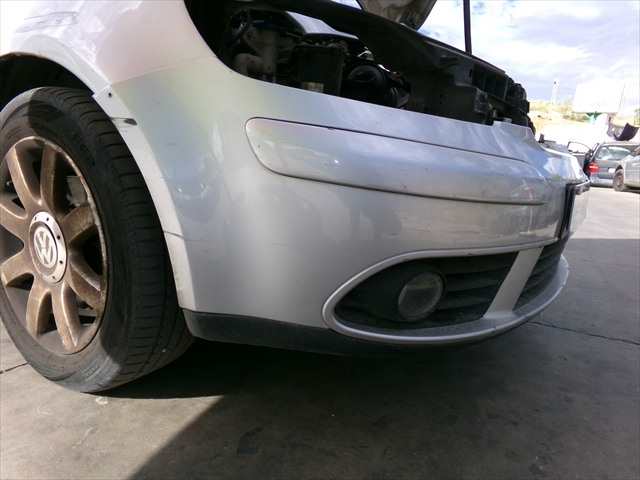 Foto 2ª: Paragolpes Delantero Volkswagen Golf 2.0 TDI MODELO PLUS,2004-2009 [BKD] (2005)