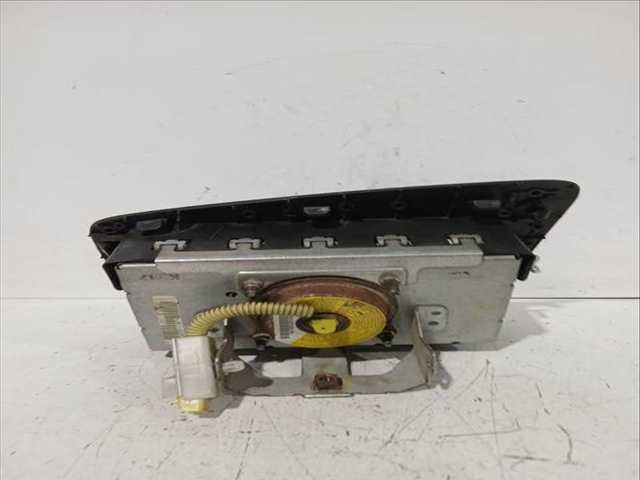 Foto 3ª: Airbag Delantero Derecho Peugeot 107 1.4 HDI 54CV 40KW [8HT (DV4TD)] (2007)