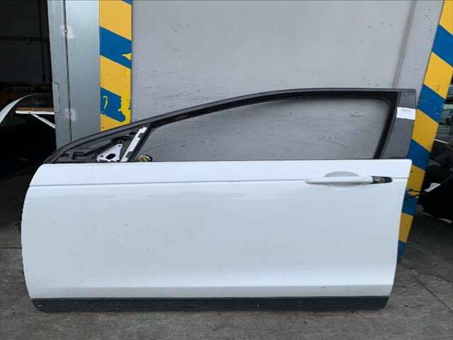 Foto 1ª: Puerta Delantera Izquierda Land Rover Discovery 2.0 DTD 179CV 0CV [204DTD] (2018)