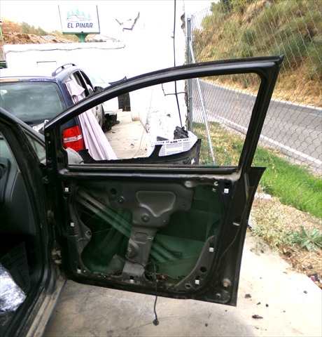 Foto 2ª: Puerta Delantera Derecha Seat Altea 1.9 TDI 2005-2013 [BJB] (2006)