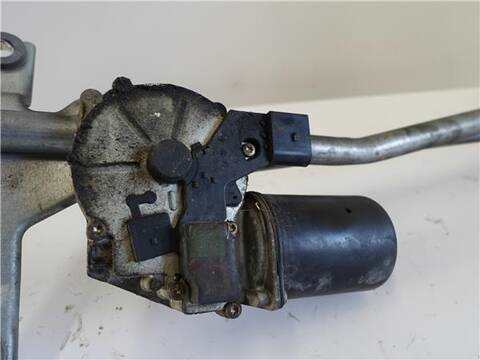 Foto 2ª: Motor Limpia Delantero Mercedes Vito 111 CDI 109CV 80KW FURGON [OM 646.982] (2004)