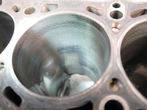 Foto 2ª: Bloque Motor Opel Astra 131 - 165 CV [A20DTH LBS] (2011)