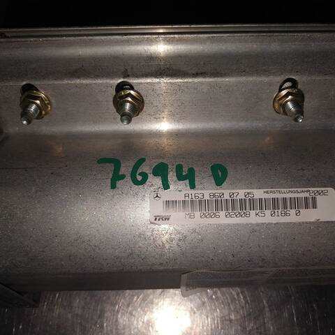 Foto 1ª: Airbag Delantero Derecho Mercedes Clase ML 320 G W163) 163.154) [M112942] (2002)