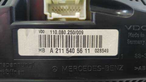 Foto 4ª: Cuadro de Instrumentos Mercedes Clase E 180 E 220 CDI 211.006) BERLINA 150CV 110KW [646961] (2003)