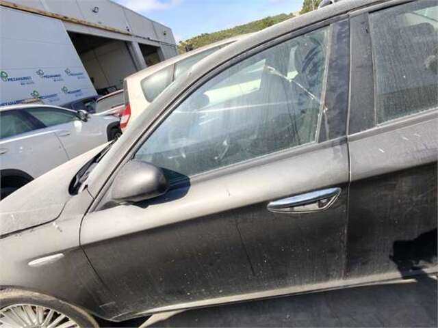 Puerta Delantera Izquierda Alfa Romeo 159 1.9 JTDM 16V DISTINCTIVE [1.9 LTR. - 110 KW JTD (M) 16V CAT]