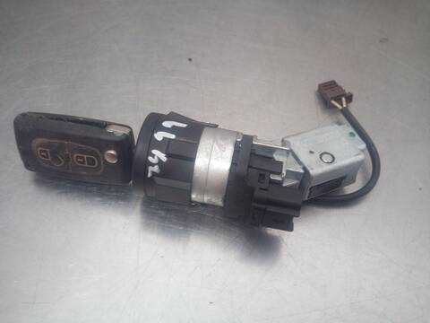 Foto 1ª: Antirrobo Peugeot 3008 ACTIVE 112CV 82KW [9HD]