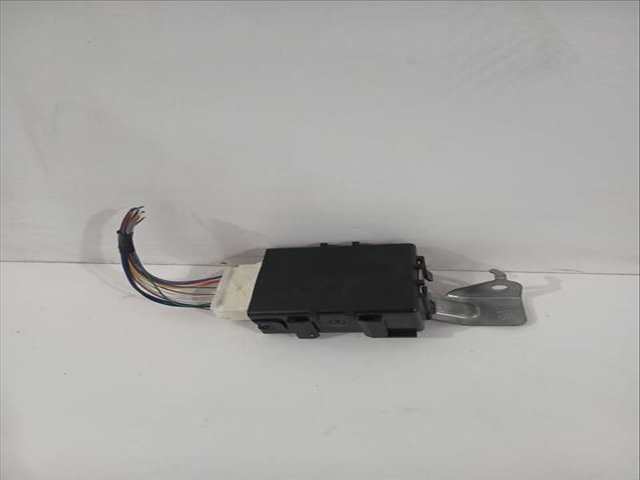 Foto 3ª: Centralita Motor ECU Toyota Yaris ACTIVE 112CV 82KW [2NRFKE] (2017)