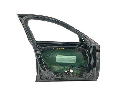 Foto 3ª: Puerta Delantera Izquierda Mercedes Clase C 160 2.1 CDI CAT 170CV (2014)