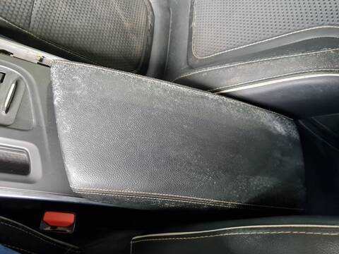 Consola Central Renault Megane BOSE-EDITION BERLINA 131CV 96KW IV BERLINA 5P