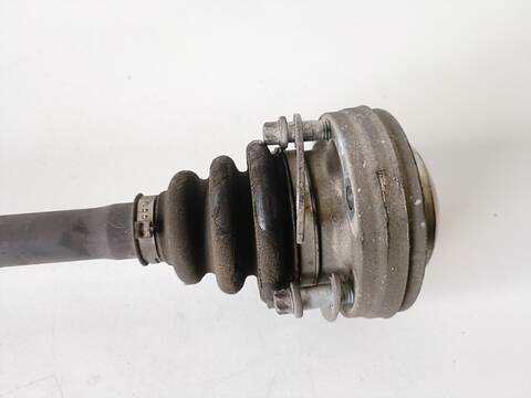 Foto 3ª: Transmision Trasera Izquierda Bmw Serie 1 114 118D 2.0 TD CAT 143CV (2007)