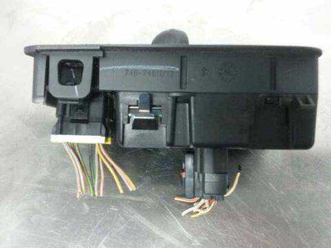 Foto 3ª: Mando Luces Chrysler Voyager 147CV 108KW (2001)