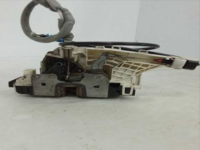 Foto 3ª: Cerradura Puerta Delantera Izquierda Mercedes Sprinter 209 CDI 906.611 906.613) 88CV 65KW FURGONETA [OM 646.984] (2025)