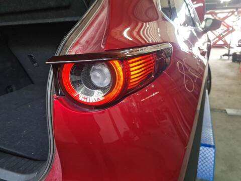 Foto 2ª: Piloto Trasero Derecho Mazda CX-30 SKYACTIV-G M HYBRID 122CV 90KW [PEXN] (2022)