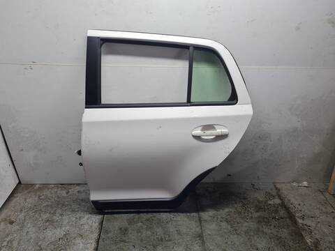 Foto 1ª: Puerta Trasera Izquierda Toyota Urban ACTIVE 90CV 66KW [1ND] (2010)